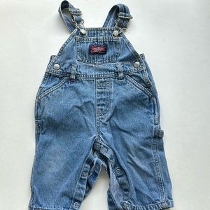 Old Navy baby denim overalls size 3-6 months.